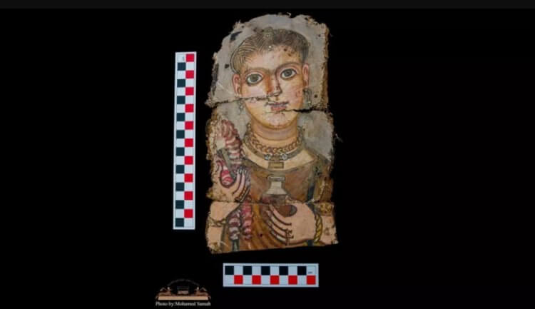 Новые археологические находки в Египте. Один из недавно обнаруженных фаюмских портретов. Фото.