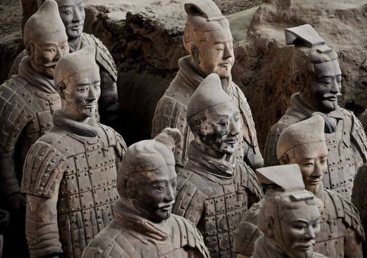 Ловушки внутри гробницы китайского императора. Кто ученые смогут открыть гробницу Цинь Шихуанди, никто точно сказать не может. Фото.