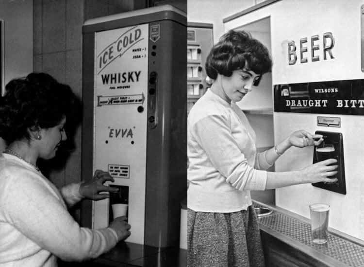Когда в СССР появились торговые автоматы. Американские торговые аппараты для продажи виски и пива. Фото.