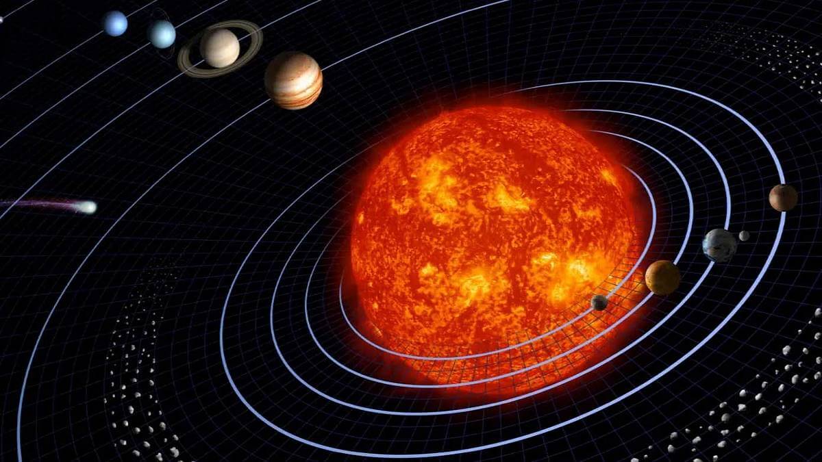 sol ssss lt;pgt;Согласно последним оценкам, Солнечная система насчитывает восемь планет; Меркурий, Венера, Земля, Марс, Юпитер, Сатурн, Уран и Нептун. Но может ли быть так, что Меркурий - не первое небесное тело в непосредственной близости к Солнцу? Удивительно, но астрономы утвердительно отвечают на этот вопрос - в 2021 году они обнаружили астероид с самым быстрым орбитальным периодом из всех известных в Солнечной системе, который подошел ближе к нашей родной звезде, чем планета Меркурий. Открытие удалось совершить с помощью телескопа имени Виктора Бланко в Чили, на снимках которого виднеется астероид 2021 PH27 - самый быстро вращающийся астероид на сегодняшний день. Исследователи полагают, что 2021 PH27 зародился в поясе астероидов между Марсом и Юпитером но был вытеснен гравитационными возмущениями планет, которые приблизили ее к Солнцу. Это открытие имеет большое значение и призвано помочь астрономам выяснить, какие астероиды могут однажды столкнуться с Землей.
