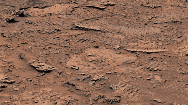 Марсоход Кьюриосити обнаружил следы древнего озера на Марсе. Фото.