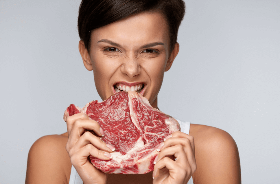 Стала известна еще одна опасность сырого или плохо приготовленного мяса
