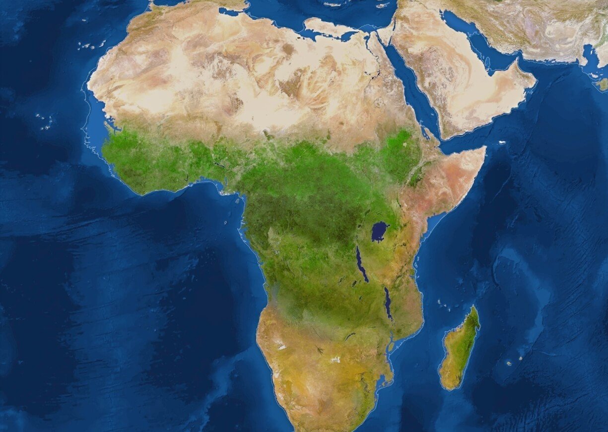 Африка может разделиться на две части и открыть миру новый океан. В будущем Африка будет выглядеть совершенно не так, как сегодня. Фото.