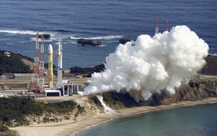 Япония не смогла запустить ракету H3. Попытка запуска ракеты H3 17 февраля 2023 года. Фото.