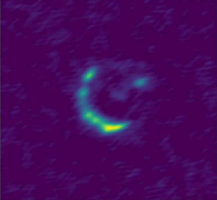 Открытие новой галактики с помощью ALMA. Изображение галактики, сделанное ALMA. Фото.