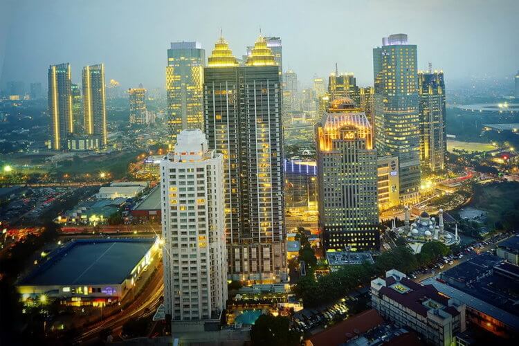 Что происходит с крупными городами. Джакарта опускается на 28 сантиметров в год. Фото.