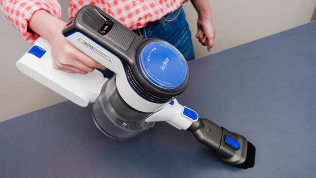 Распродажа беспроводных пылесосов. Рассказываем, где купить аналог Дайсона за 12к рублей. Фото.