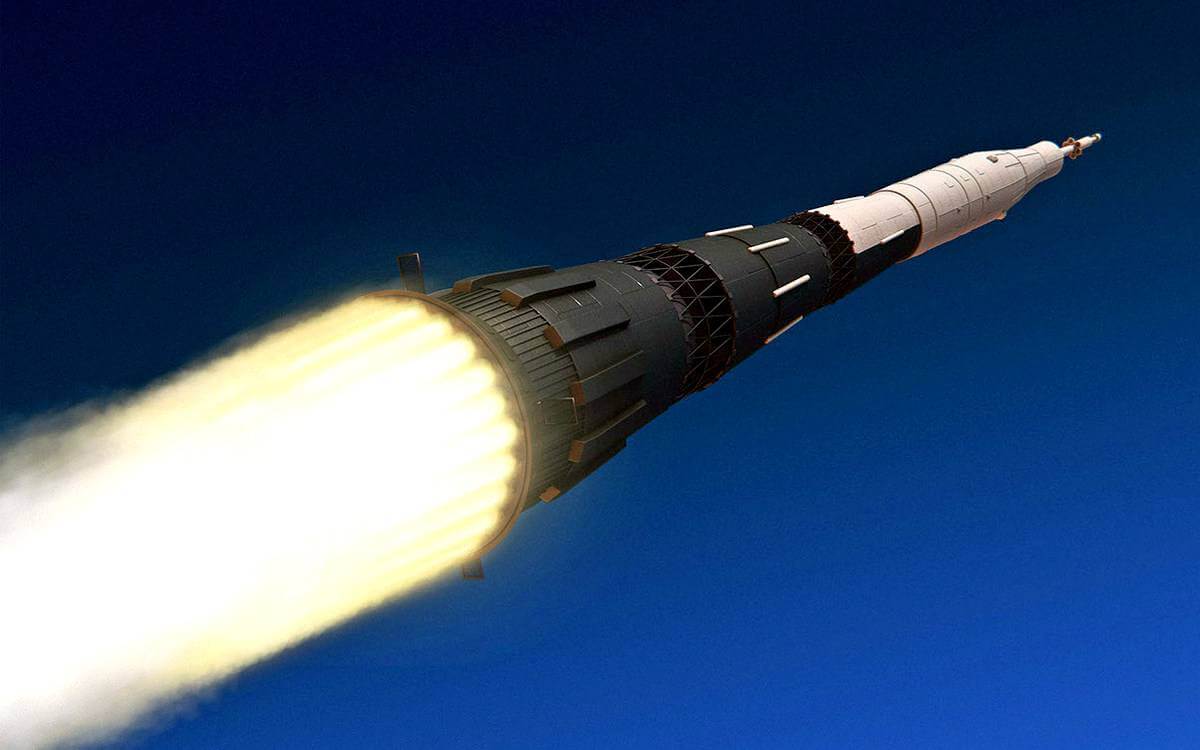 В чем схожесть и различия двух самых больших ракет. Советская ракета Н-1, которая должна была доставить людей на Луну. Фото.