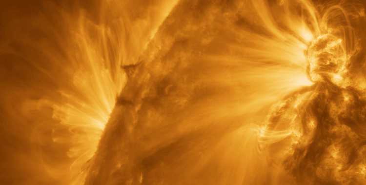 Как возникает быстрый солнечный ветер. Ученые рассчитывают, что зонд сможет подлететь к Солнцу на расстояние 6,4 миллиона километров от его поверхности. Фото.