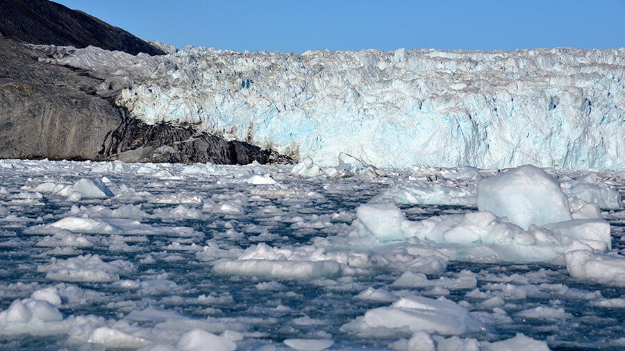 Как грунтовые воды повлияли на смещения полюсов Земли. Таяние ледников лишь незначительно повлияло на наклон Земли. Фото.