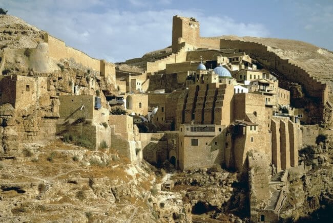 Самый древний город в мире, в котором живут люди — ему уже более 10 000 лет. Фото.