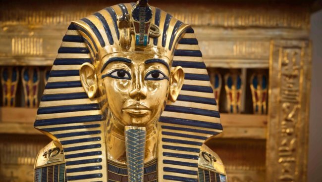 Новая гипотеза о смерти Тутанхамона: возможно, его убило вождение в нетрезвом виде. Фото.