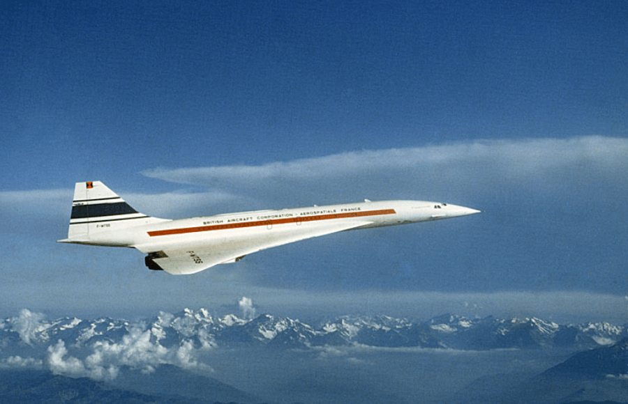 Сверхзвуковой самолет Конкорд впервые совершил “погоню за Солнцем”. Тот самый прототип Конкорда, который который совершал «погоню за затмением». Фото.