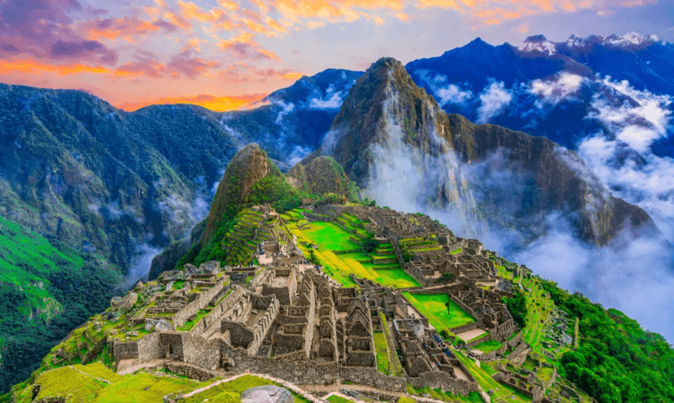 Ученые выяснили кто жил в “затерянном городе” Мачу-Пикчу. Мачу Пику — город инков, в котором жили императорские слуги. Фото.