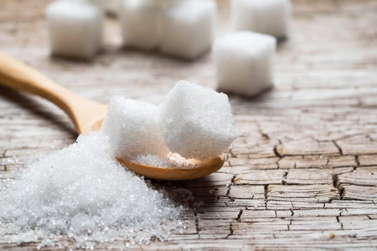 Сколько сахара в день можно съедать человеку. ВОЗ рекомендует потреблять не более 25-50 мг сахара в сутки. Фото.