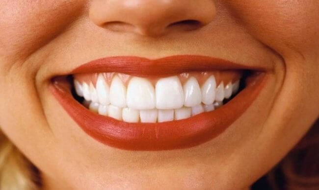 В 2030 году появится лекарство для роста новых зубов — протезированию настанет конец? Фото.