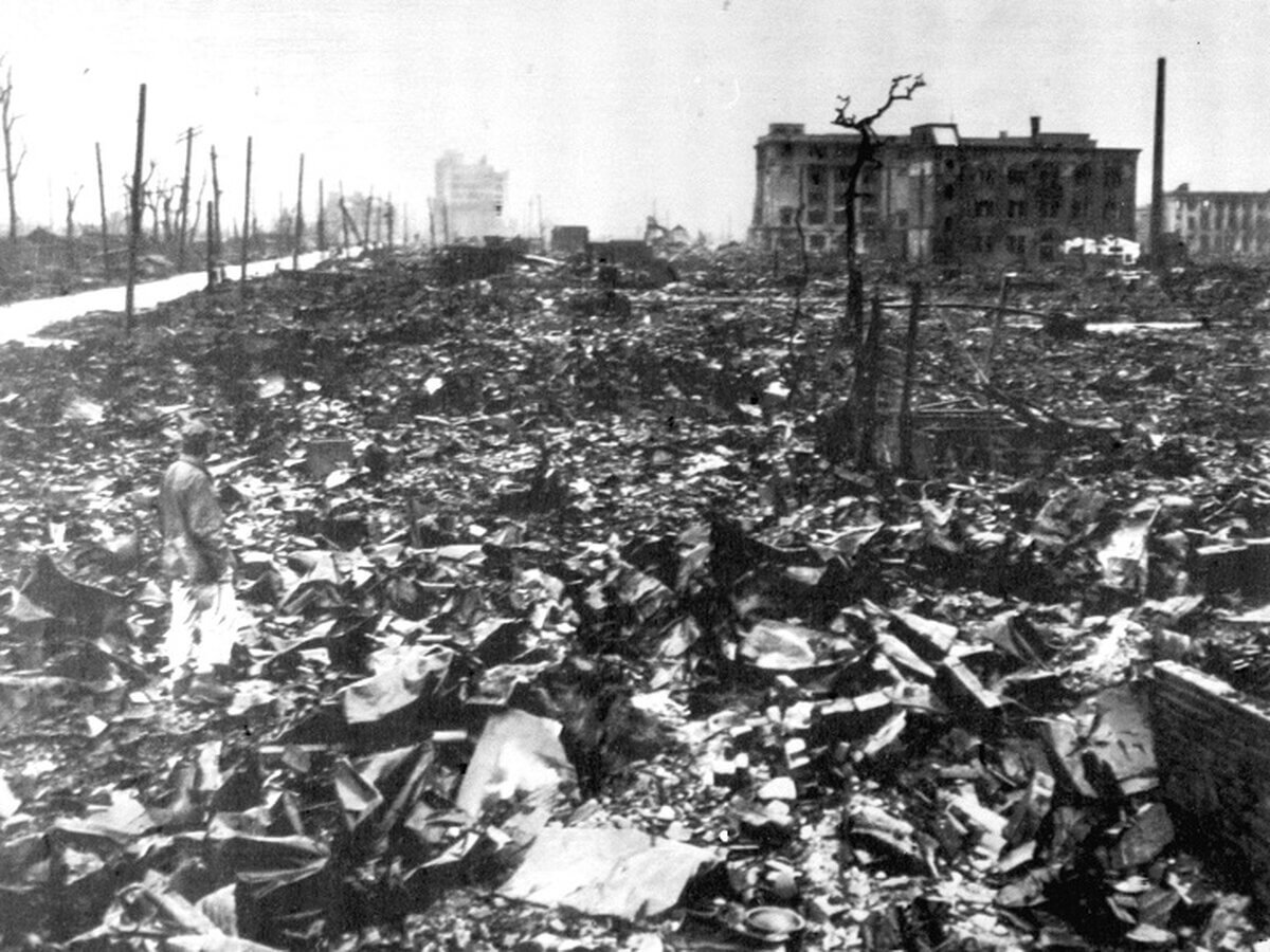 Бомбардировка Хиросимы и Нагасаки атомными бомбами. Хиросима после взрыва атомной бомбы. Фото.