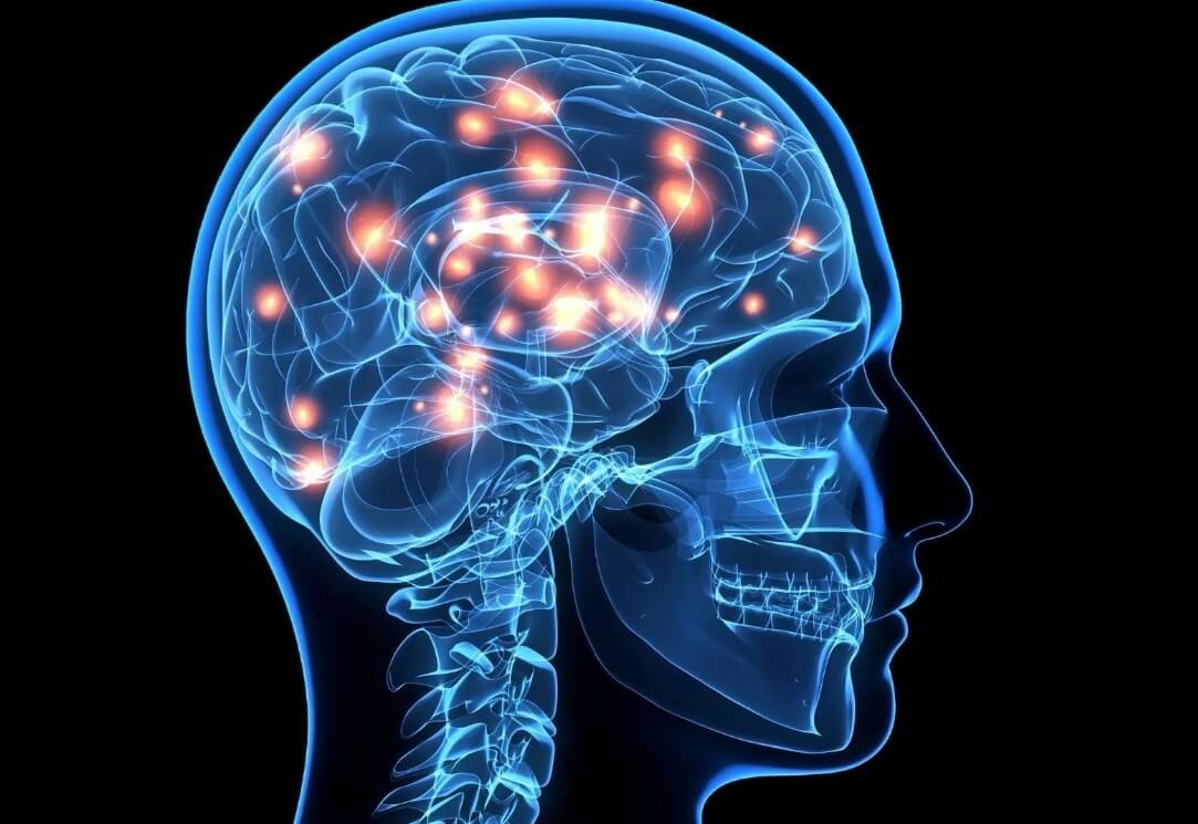 Возможно ли чтение мыслей человека. По активности головного мозга можно узнать, о чем будем человек. Фото.
