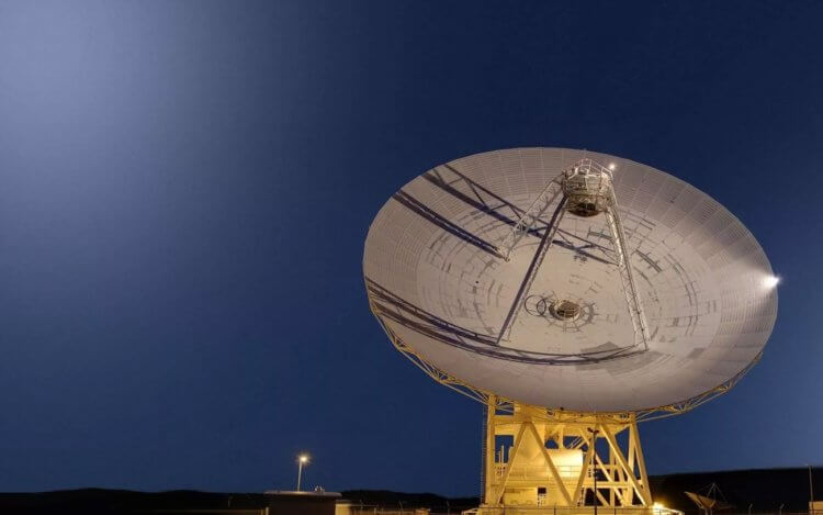 Земля потеряла связь с «Вояджер-2». У NASA есть множество антенн для управления космическими миссиями. Фото.