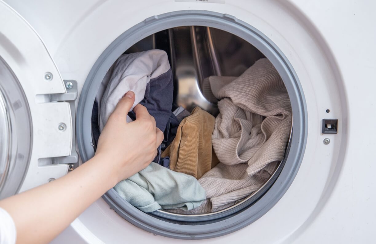 Как часто нужно стирать полотенца. Полотенца лучше не стирать вместе с другим бельем, потому что при 90 градусах одежда может сесть. Фото.