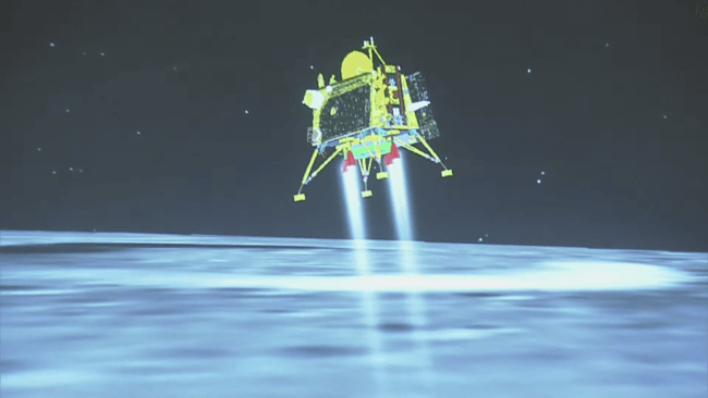Аппарат Чандраян-3 не приземлялся возле Южного полюса Луны, и это не теория заговора. Фото.