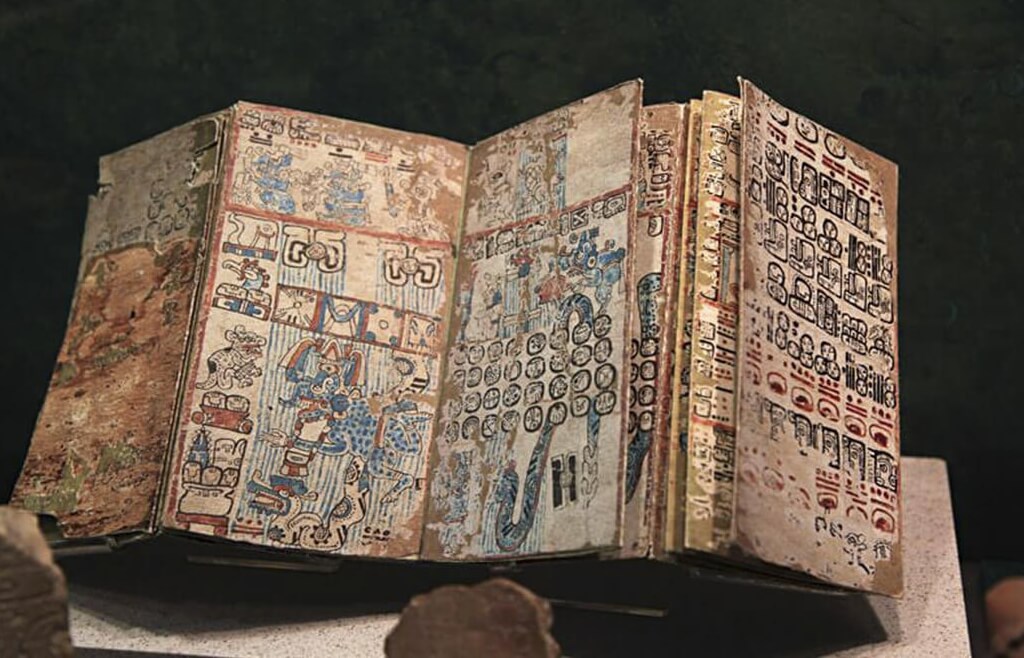 Что такое Дрезденский кодекс майя. Дрезденский кодекс, который хранится в Саксонской государственной библиотеке. Фото.