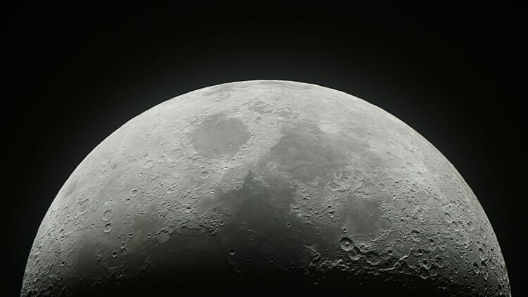 В недрах Земли есть инородные сгустки. Луна возникла 4,51 миллиарда лет назад в результате столкновения Земли и Тейи. Фото.