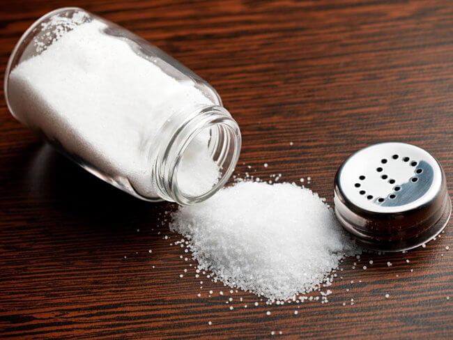 Еще один вред соли — ее потребление провоцирует диабет. Фото.
