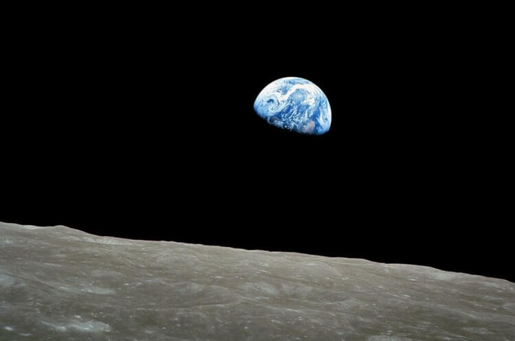 Фотография «Восход Земли». Фотография «Восход Земли». Источник: NASA. Фото.