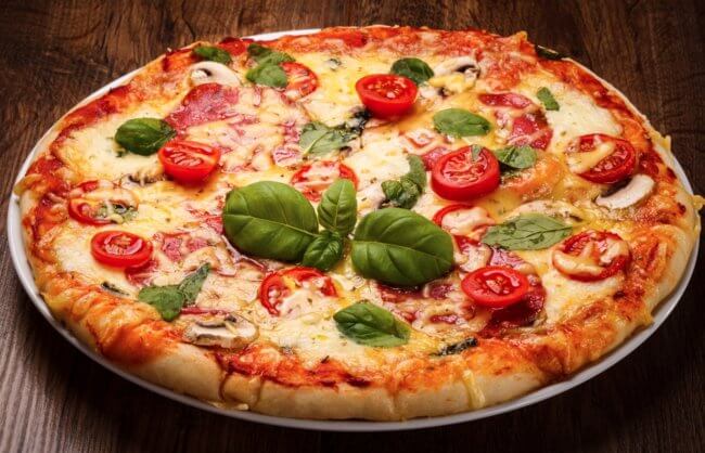 Пицца полезна для здоровья, но не всегда — вот несколько доказательств. Фото.