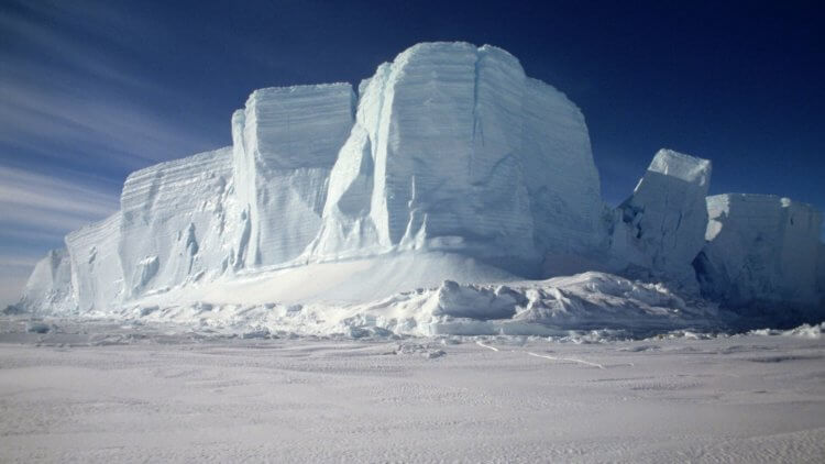 Могли ли люди жить в Антарктиде. Когда на Земле возникли люди, Антарктида уже была самым холодным континентом. Фото.