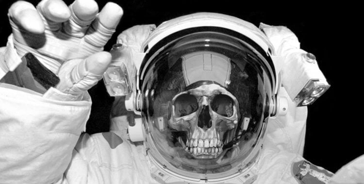 Почему переносятся космические миссии. Смерть астронавта в космосе станет мировым скандалом, поэтому во время миссий стоит быть предельно осторожными. Фото.