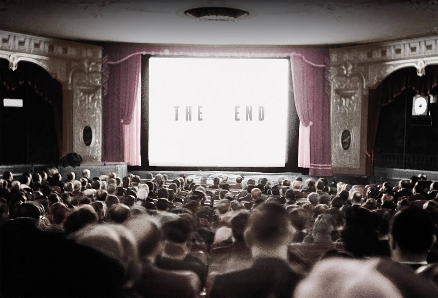 Кинотеатры и правда в прошлом? Разговоры о гибели кинематографа ведутся с самых первых дней появления индустрии. Впрочем, ничего нового. Фото.