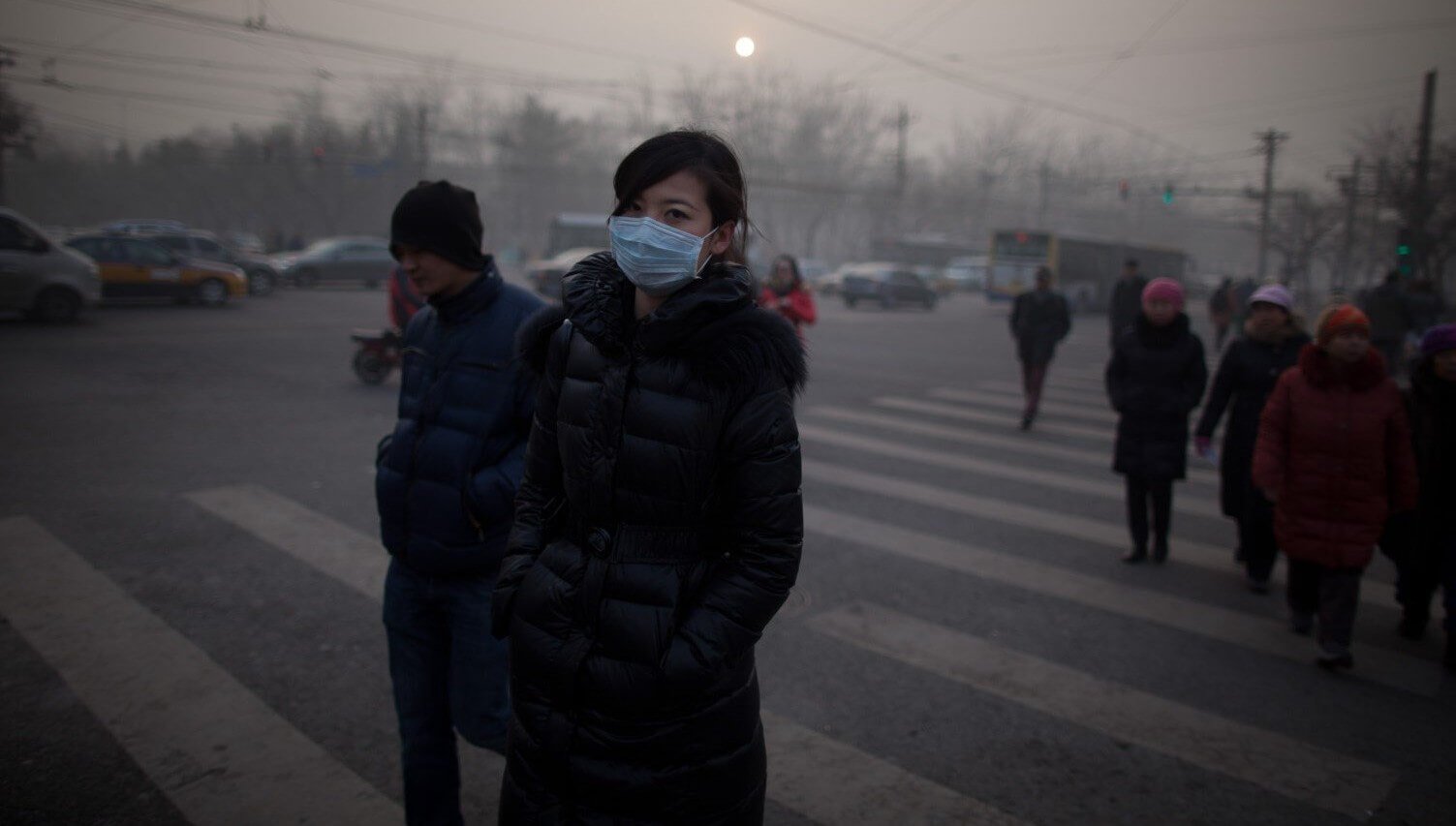 Загрязненный воздух приводит к росту количества самоубийств. Ученые обнаружили, что качество воздуха в Китае влияет на количество самоубийств. Фото.