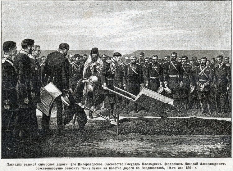 Den Store Sibiriske Vej. Begyndelsen af ​​konstruktionen af ​​den transsibiriske jernbane i Vladivostok. Foto.