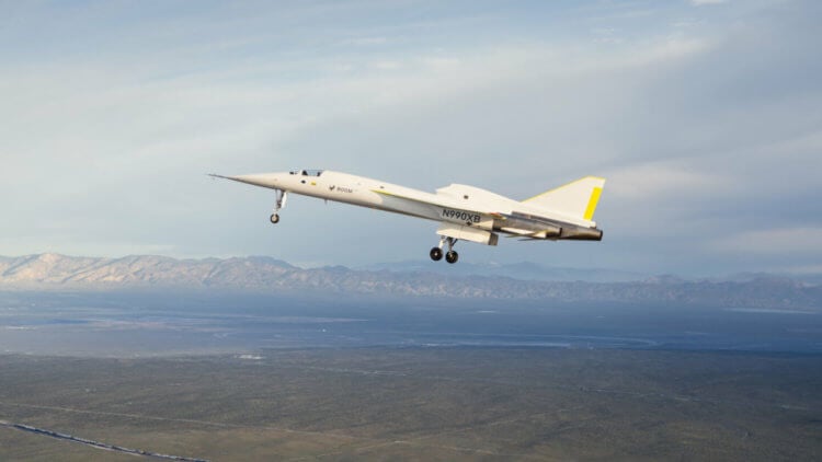 The XB-1 supersonic passenger aircraft made its first experimental flight. The XB-1 experimental supersonic aircraft made its first flight. Photo source: boomsupersonic.com. Photo.