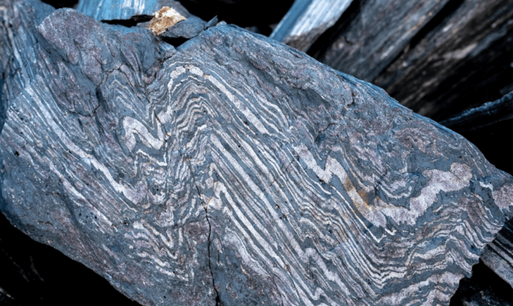 When the magnetic field appeared. Banded iron is 3.7 billion years old. Photo source: scitechdaily.com. Photo.