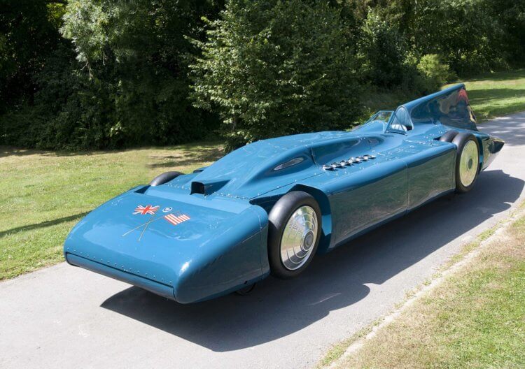 Need for speed: hvordan Campbell-familien satte verdensrekorder på land og vand. Bluebird-bilen, hvor Malcolm Campbell satte sin sidste hastighedsrekord. Fotokilde: radiolemans.co. Foto.