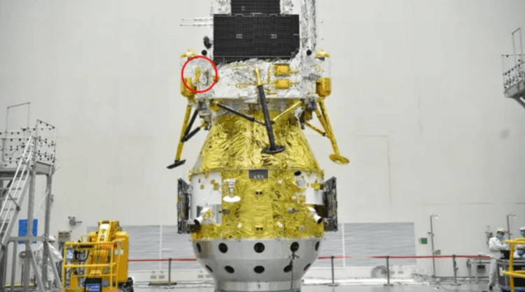 Why the Chang'e-6 mission is important for science. The lunar rover attached to the Chang'e-6 spacecraft. Photo source: livescience.com. Photo.