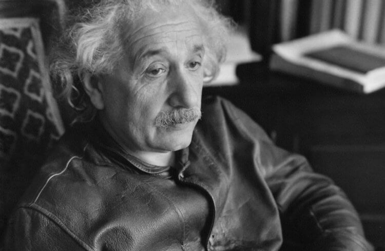 На Эйнштейна вело досье ФБР. Альберт Эйнштейн явно был одним из самых влиятельных людей 20 века. Источник изображения: newscientist.com. Фото.