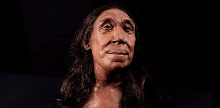 What female Neanderthals looked like. Reconstruction of the appearance of a 40-year-old Neanderthal woman who lived 75,000 years ago. Image source: University of Cambridge. Photo.