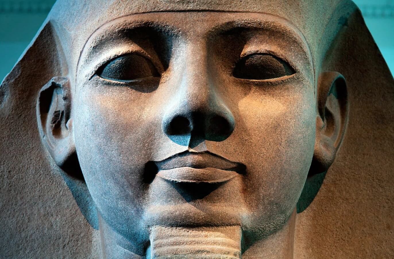 Ученые нашли статую Рамсеса II. Статуи Рамсеса II раскиданы по всему Египту. Источник изображения: history-doc.ru. Фото.