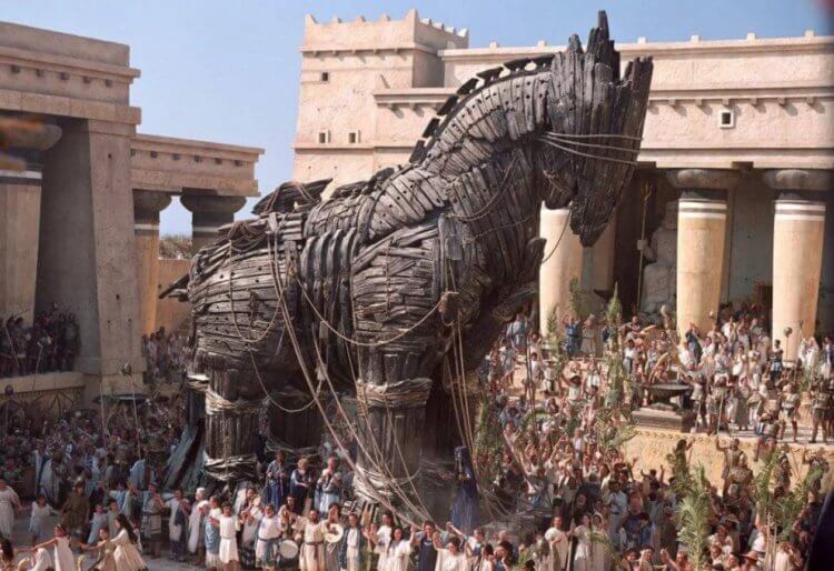 Is it possible to find the remains of the Trojan Horse. The Trojan Horse inside Troy. Image source: m24.ru. Photo.