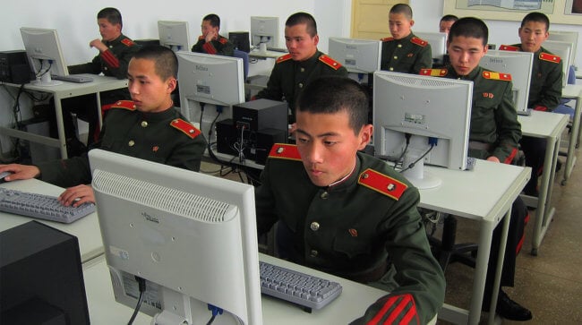 Интернет в Северной Корее: сотня сайтов и смертный приговор за “Игру в кальмара”. Фото.