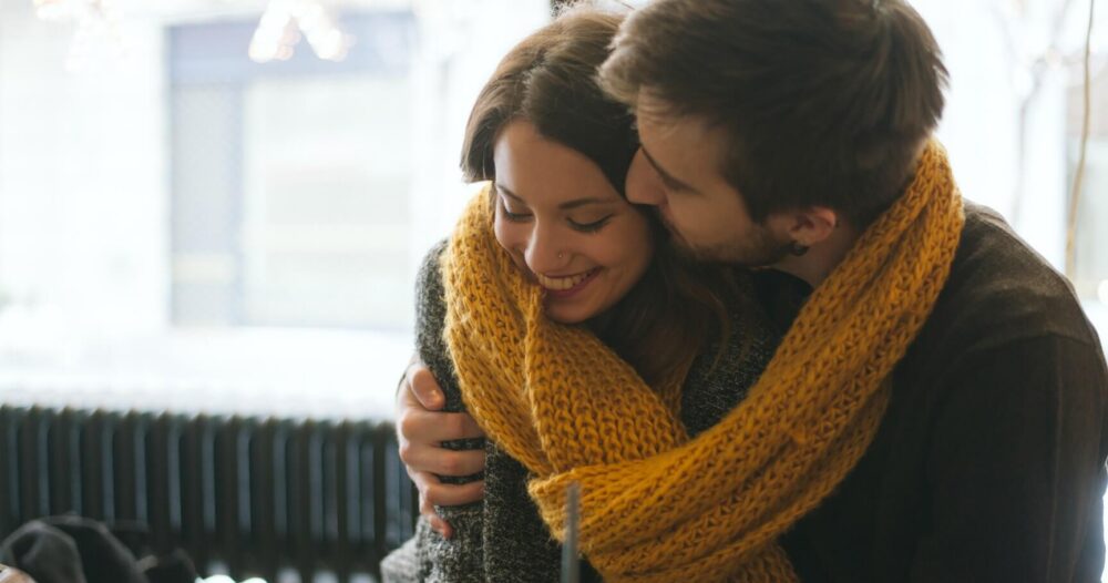 男性と女性、どちらがより寒くなりますか？