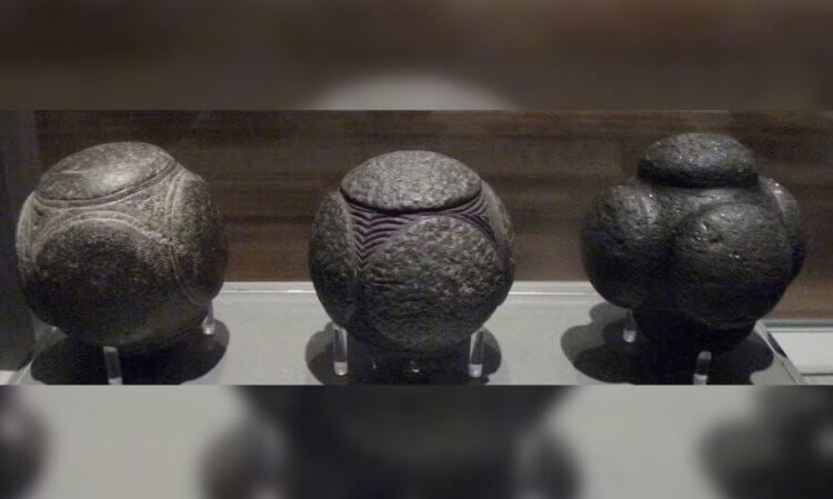 Каменные шары Шотландии. Каменные шары, найденные в Шотландии. Источник: sciencealert.com. Фото.