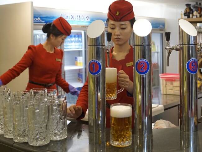 Какой алкоголь пьют в Северной Корее? Фото.
