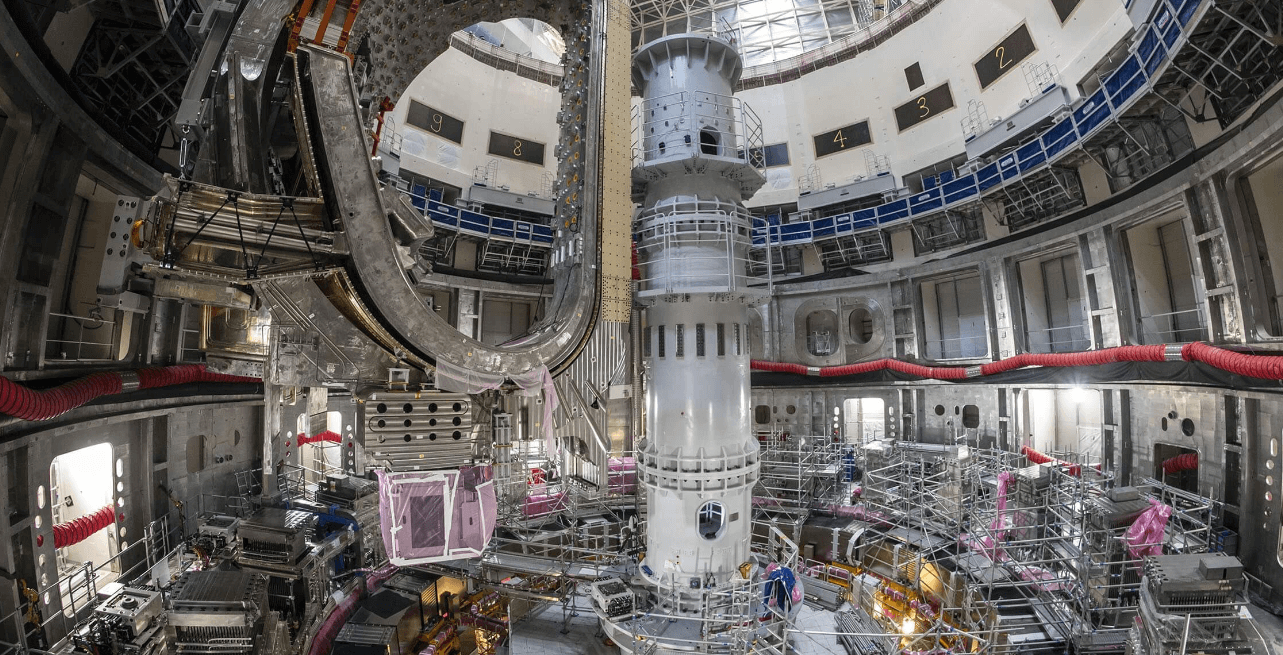 ITER — самый большой в мире термоядерный реактор. ИТЕР — самый мощный термоядерный реактор в мире. Источник фото: hightech.fm. Фото.