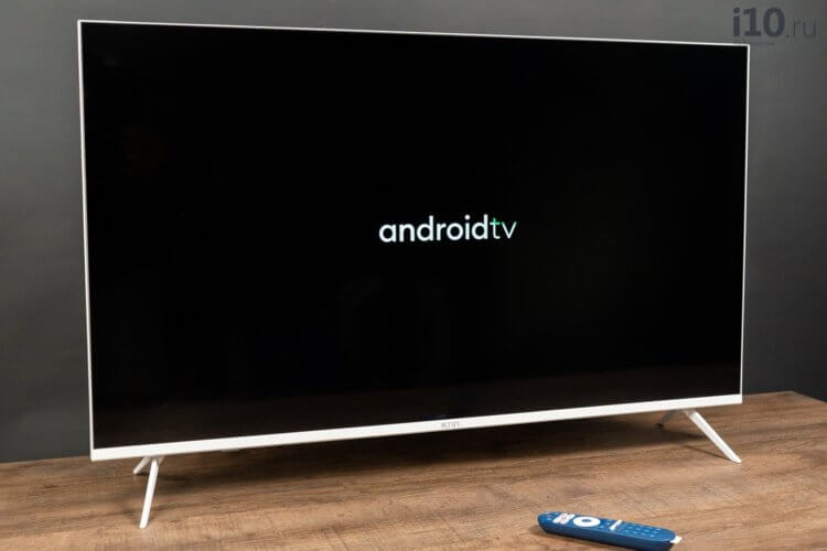 智能电视能做什么。 电视运行 Android TV 11。照片。