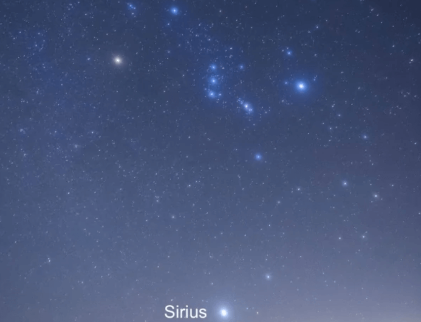 Почему звезды изменяют яркость. Сириус, одна из самых ярких звезд на небе, часто мерцает и переливается разными цветами. Источник фото: earthsky.org. Фото.